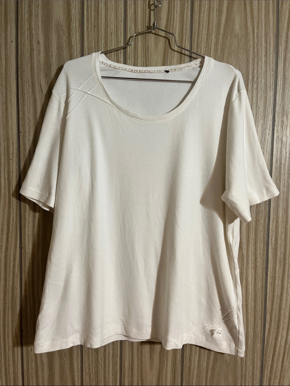 Claire France Women's Cream Short-Sleeve Scoop Neck Top